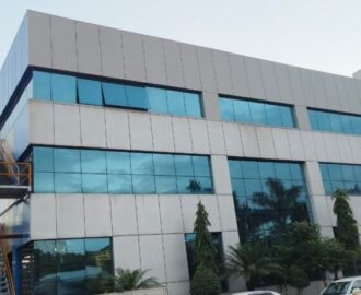 Curtain Wall Glazing &<br/>Stick Glazing